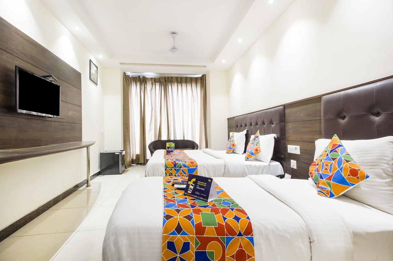 Fabexpress Le Continental Paharganj New Delhi Hotel Exterior foto