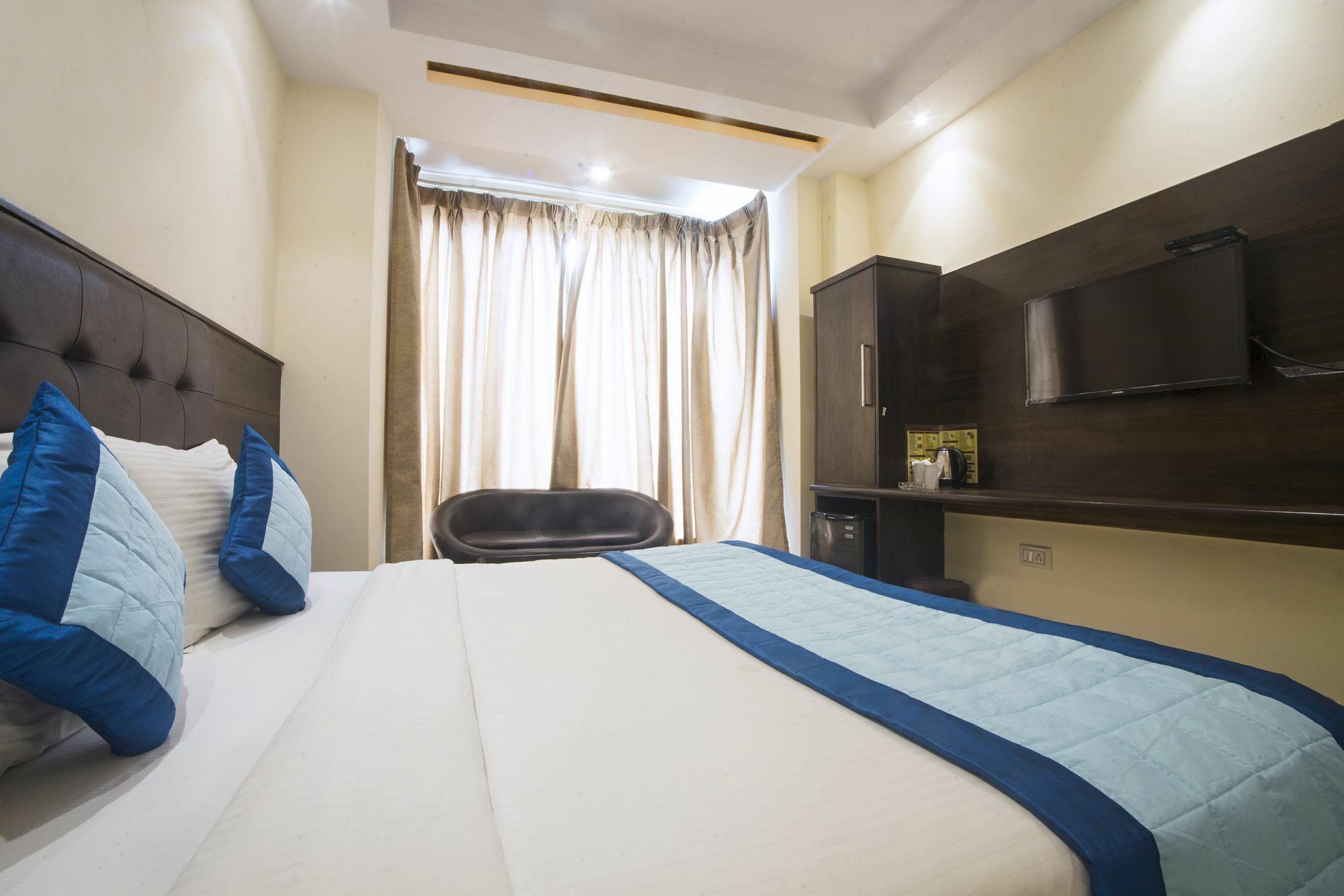 Fabexpress Le Continental Paharganj New Delhi Hotel Exterior foto