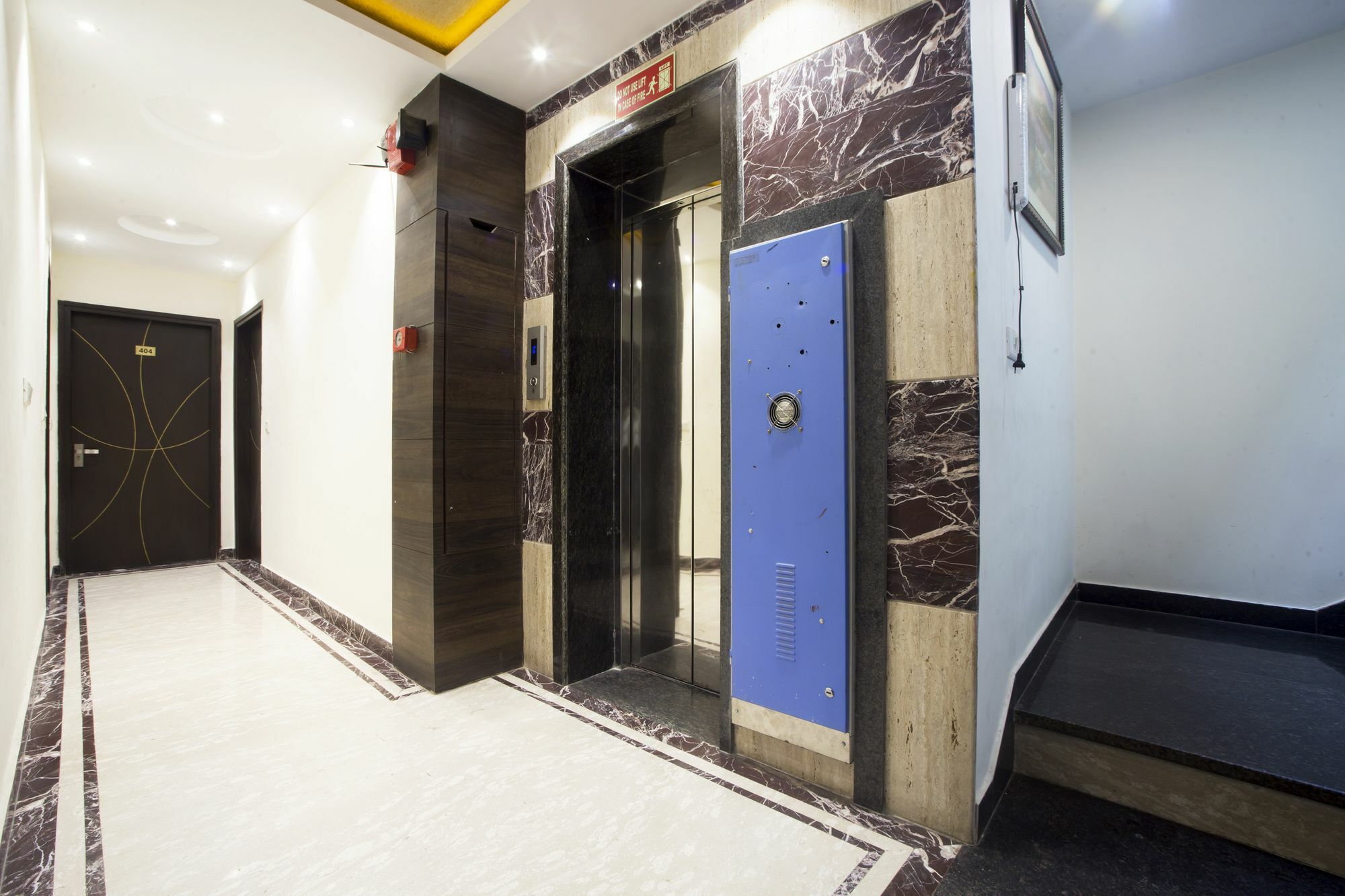 Fabexpress Le Continental Paharganj New Delhi Hotel Exterior foto