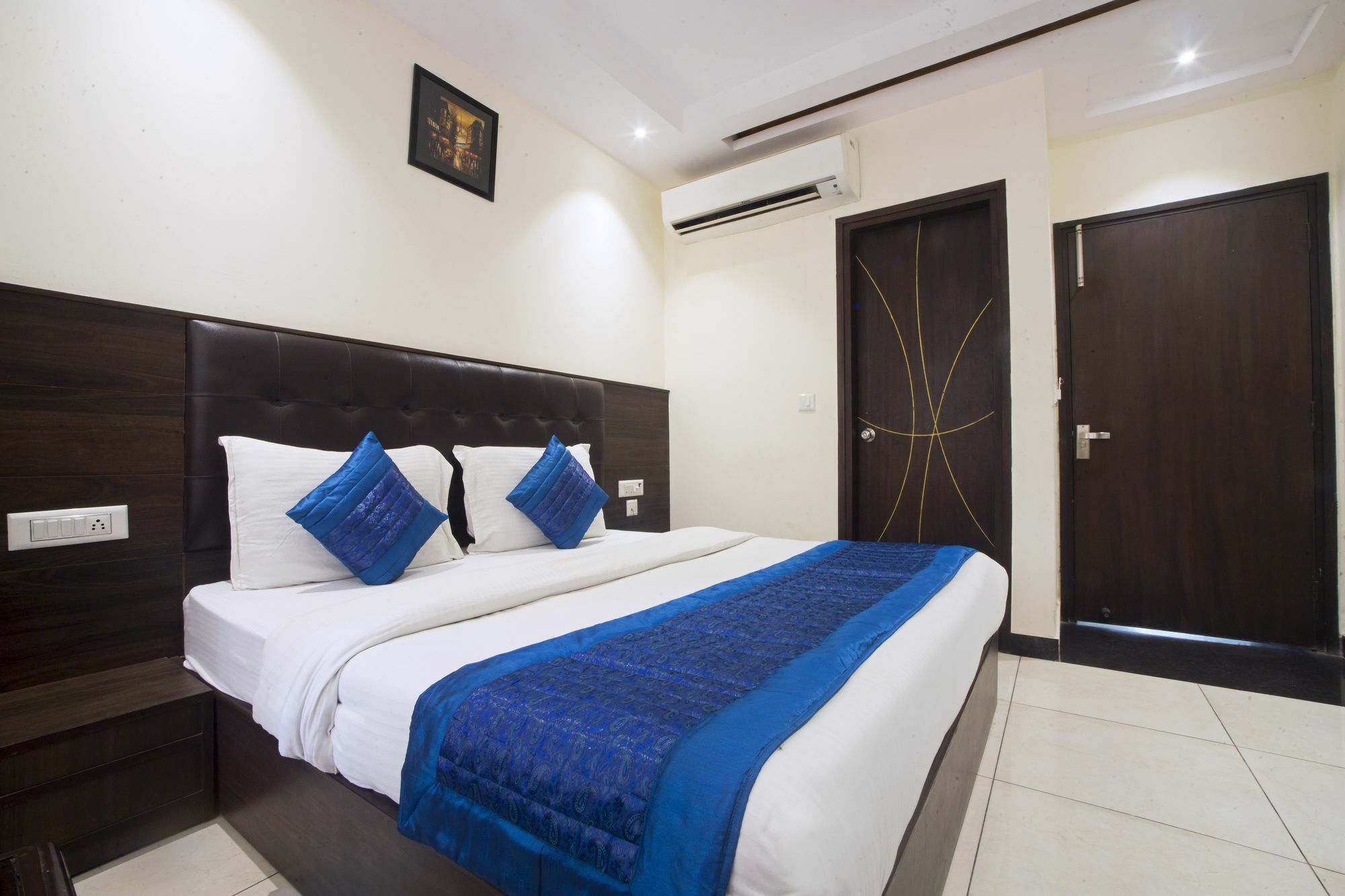 Fabexpress Le Continental Paharganj New Delhi Hotel Exterior foto